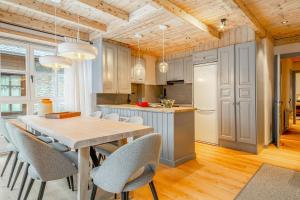 Luderna - Apartamento Val de Ruda B65 Liat