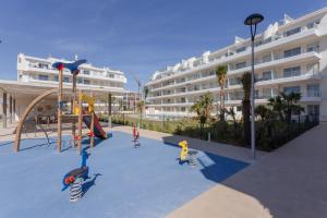 MARINA REAL 4 frente al puerto náutico