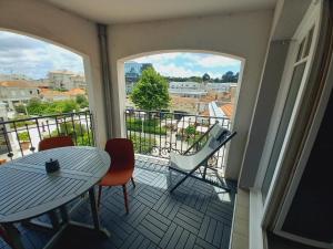 Appartements Superbe appt T3 avec terrasse et parking - centre ville d'Arcachon : photos des chambres