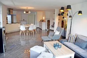 Ferienhaus mit Kamin am Hafen in S - Sandort