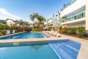 Varandas do Atlântico - Confortável Apartamento em Condo Pé na Areia