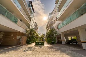 Varandas do Atlântico - Confortável Apartamento em Condo Pé na Areia