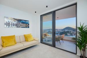 Hedera Estate, Hedera A28