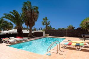 Villa Papagayo by Villa Plus