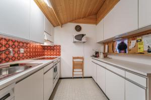 Casa Dschember, Wohnung 11, 1-6 Personen