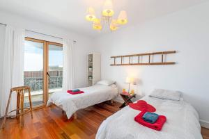 Villa Inma Calero by Villa Plus