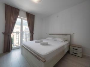 Family Three bedroom Apartment Brando