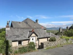 The Doll's House - Harlech