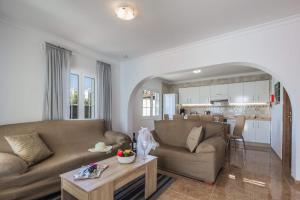 Villa Palmera by Villa Plus