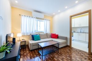 Urban City View Apartment