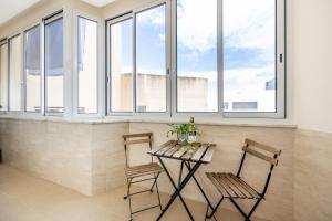 Urban City View Apartment