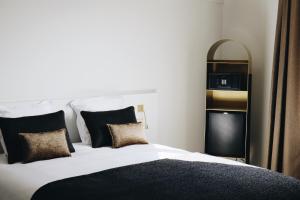 Hotels Hotel San Carlu Citadelle Ajaccio : photos des chambres