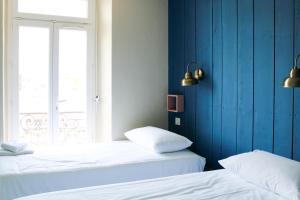 Deluxe Double Room with Sea View room in Hôtel L'Éphèbe