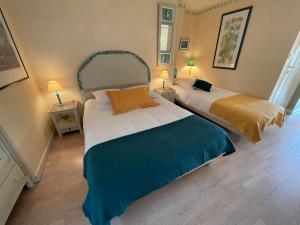 B&B / Chambres d'hotes La Corne de Cerf, Foret de Broceliande : photos des chambres