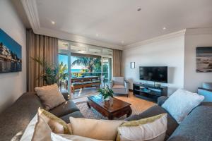 301 Ballito Manor View- Pozzie at the beach