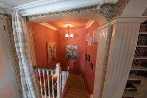 3, The Dolphin, 49 Quay Street - Stunning apartment - Quintessential - Quay views - Sleeps 2-4 people