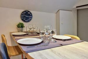 La Mansarde : Cosy et Charme au Centre Historique