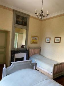 Appartements Chateau de St-fulgent, gite La Tour : photos des chambres