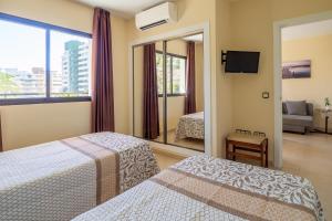 MC086CT Vacaciones en 1a linea de playa, Ronda IV