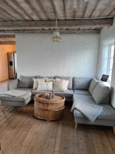 Villa Vemmentorp - Körsbärsblomsvillan 6 min från havet