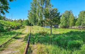 1 Bedroom Cozy Apartment In Gullspång