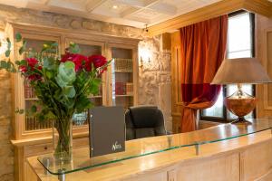 Hotels Elysees Niel Hotel : photos des chambres