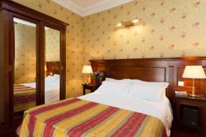 Hotels Elysees Niel Hotel : photos des chambres