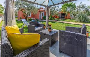 2 Bedroom Lovely Home In Medulin 