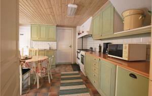 Four-Bedroom Holiday Home In Virserum