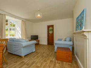 Tregonhawke Farmhouse