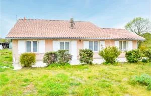 2 Bedroom Amazing Home In Langon - Langon