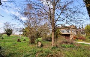Maisons de vacances Stunning Home In Montoison With House A Panoramic View : photos des chambres