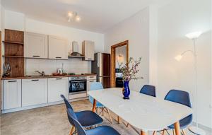 Lovely Apartment In Kneze With Kitchen