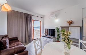 Amazing Apartment In Kneze With Wifi And 1 Bedrooms