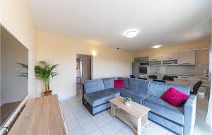 Stunning Apartment In Kastel Sucurac