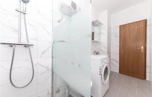 Stunning Apartment In Kastel Sucurac