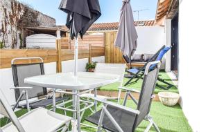 Stunning apartment in Noirmoutier-en-l Île with WiFi and 1 Bedrooms