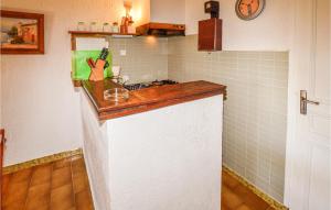 Appartements Stunning apartment in Coti Chiavari with WiFi and 1 Bedrooms : photos des chambres