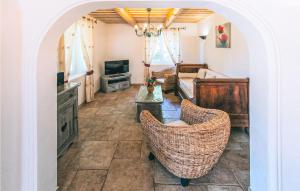 Gorgeous Home In Lioux With Wifi