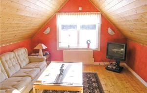 Three-Bedroom Holiday Home In Langaryd