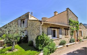 Maisons de vacances Nice Home In Condorcet With Outdoor Swimming Pool, Private Swimming Pool And 5 Bedrooms : photos des chambres