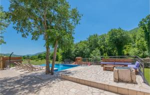 Gorgeous Home In Poljica Imotska