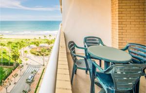 Gorgeous Apartment In Oropesa Del Mar