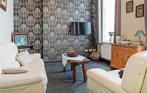 Awesome Home In Stavele With Wifi