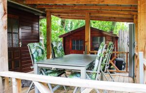 2 Bedroom Lovely Home In Overberg