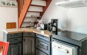 Maisons de vacances Amazing home in La Salvetat-sur-Agout with WiFi and 2 Bedrooms : photos des chambres