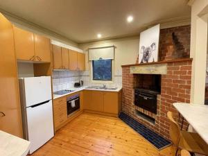 Ocean Road Holiday House