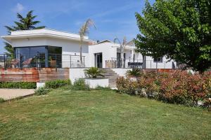 Villas Modern Villa 4 Beds with swimming pool : photos des chambres