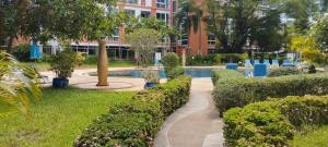 Patong beach apartment for up to 4 person