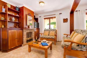 Villa Casa Blanca by Villa Plus